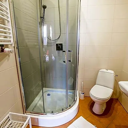 Dwor Skalny Apartamenty, I Restauracja Karczma Skalna شقة فندقية 3*